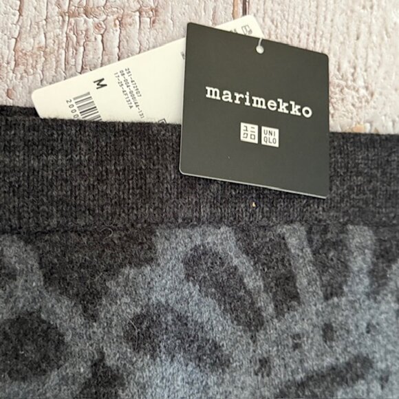 Limited Edition Marimekko Uniqlo - Premium Lambswool Mini Skirt - Picture 6 of 8